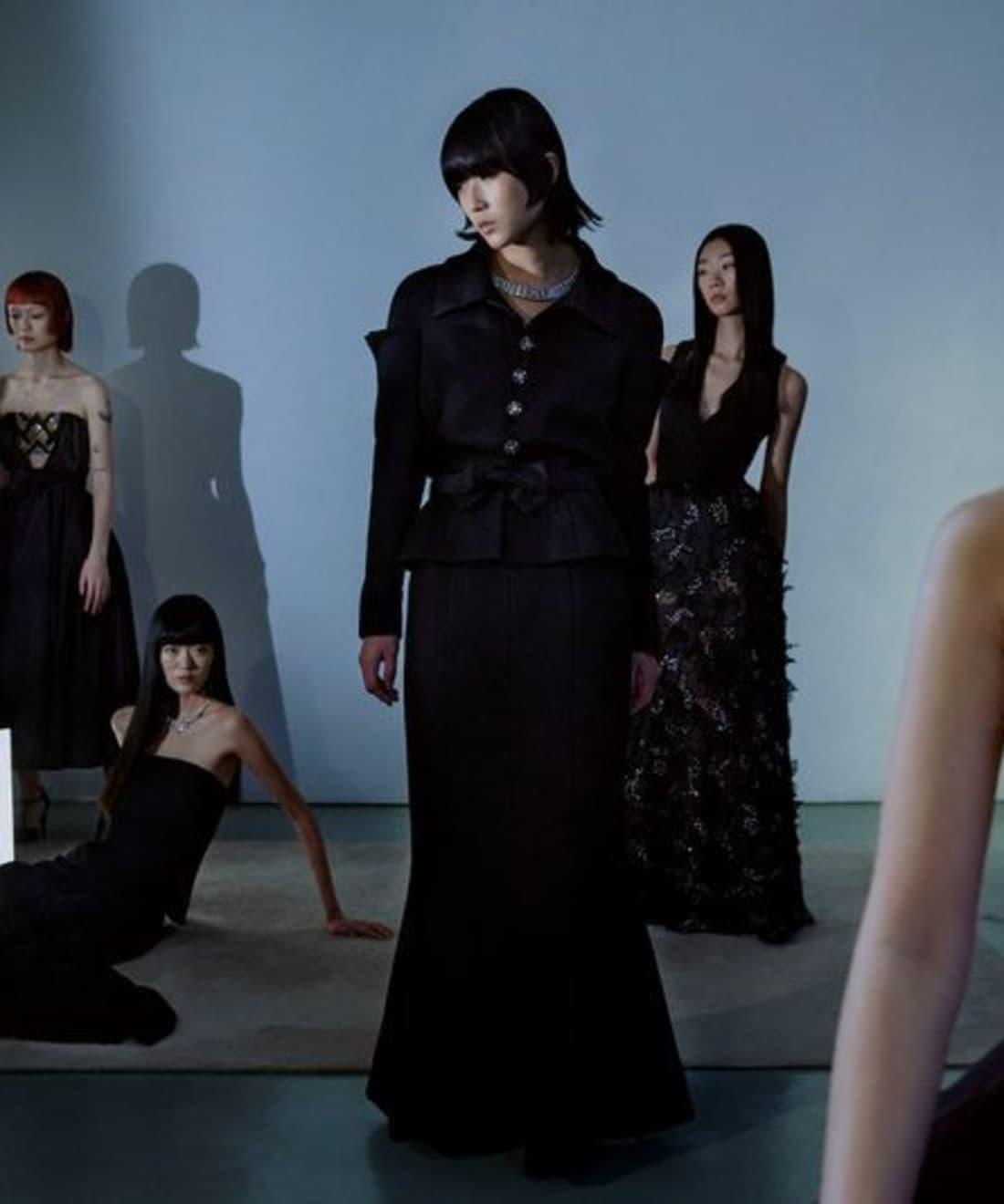 a-story-of-chanel-haute-couture-for-art-and-piece-1.jpg