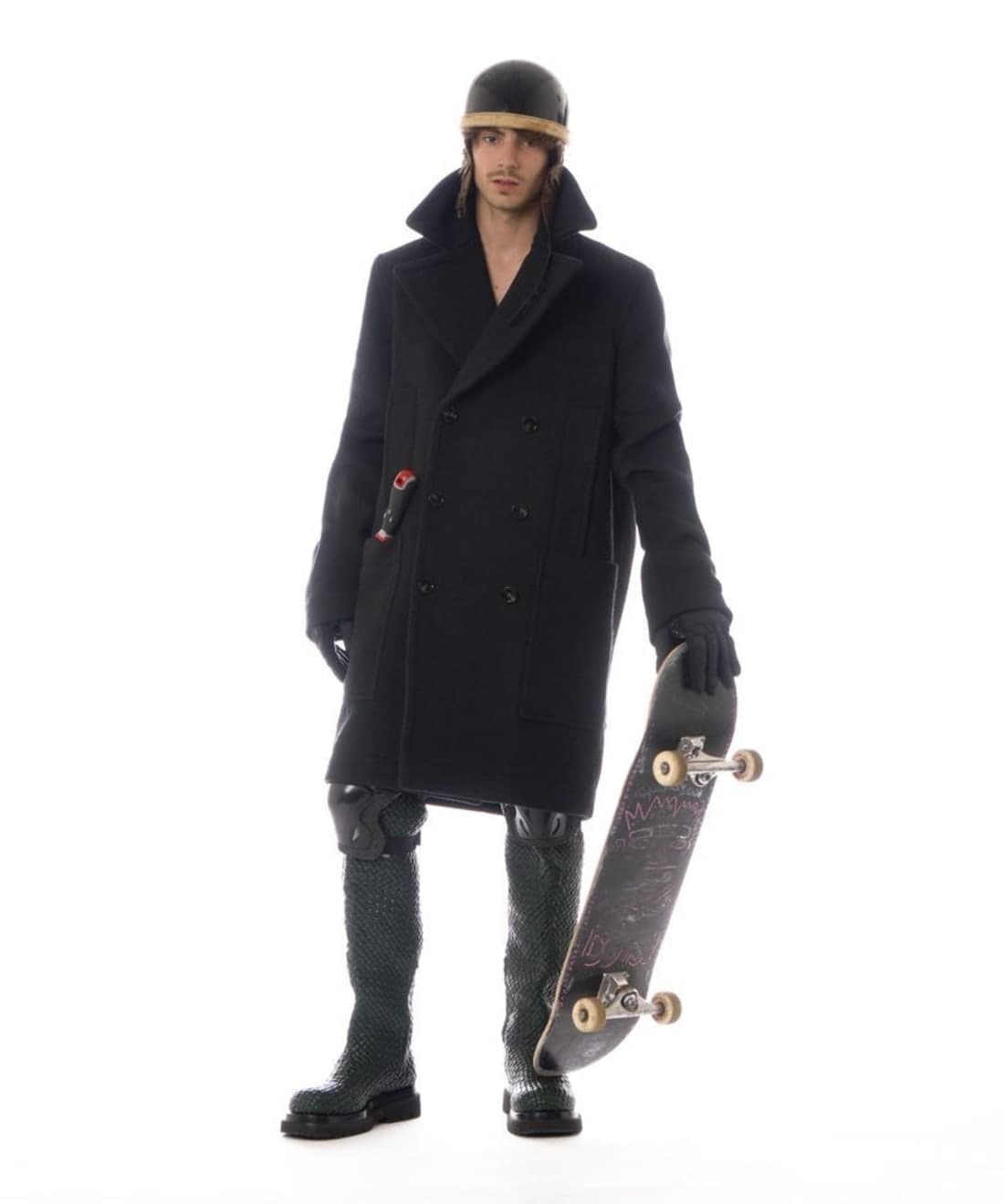 a-trip-into-the-avant-garde-with-an-addictively-experimental-featuring-sancho-del-val-1.jpg