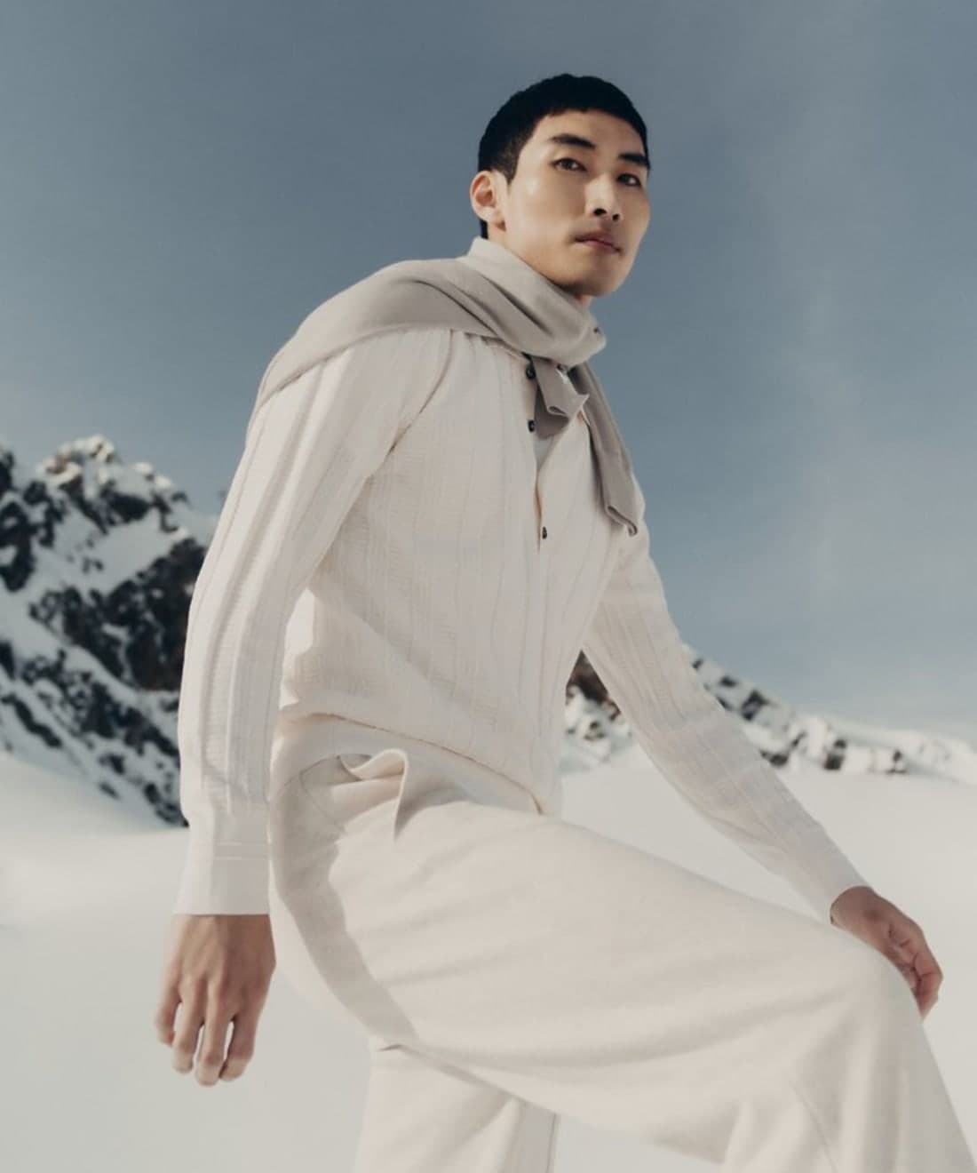 aman-essentials-f-w-24-campaign-1.jpg