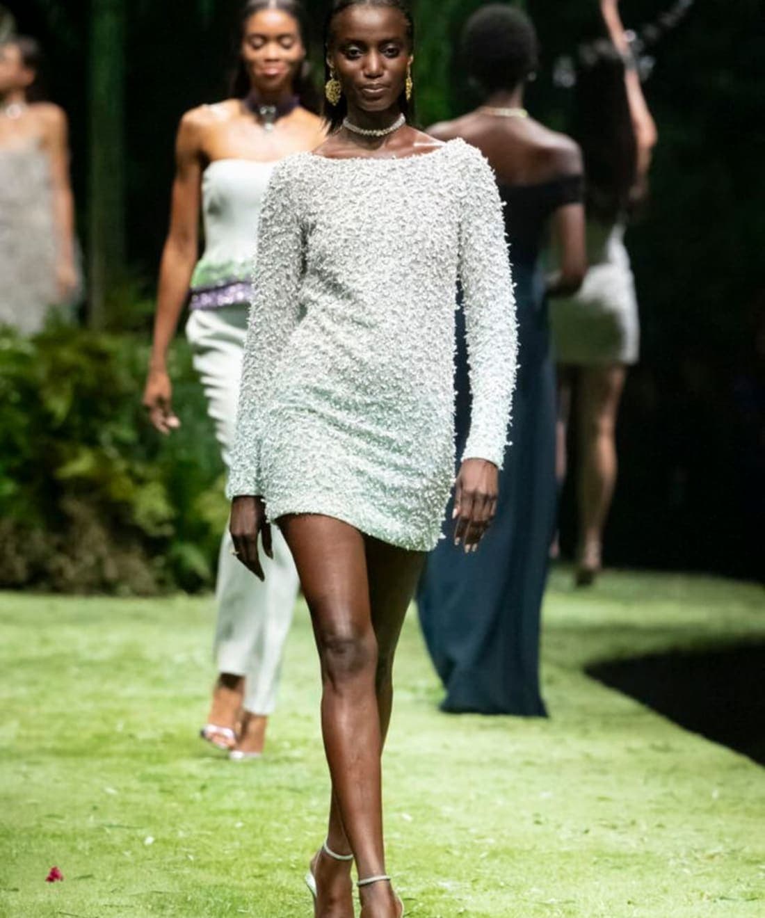 chopard-carolines-couture-2025-show-cannes-1.jpg