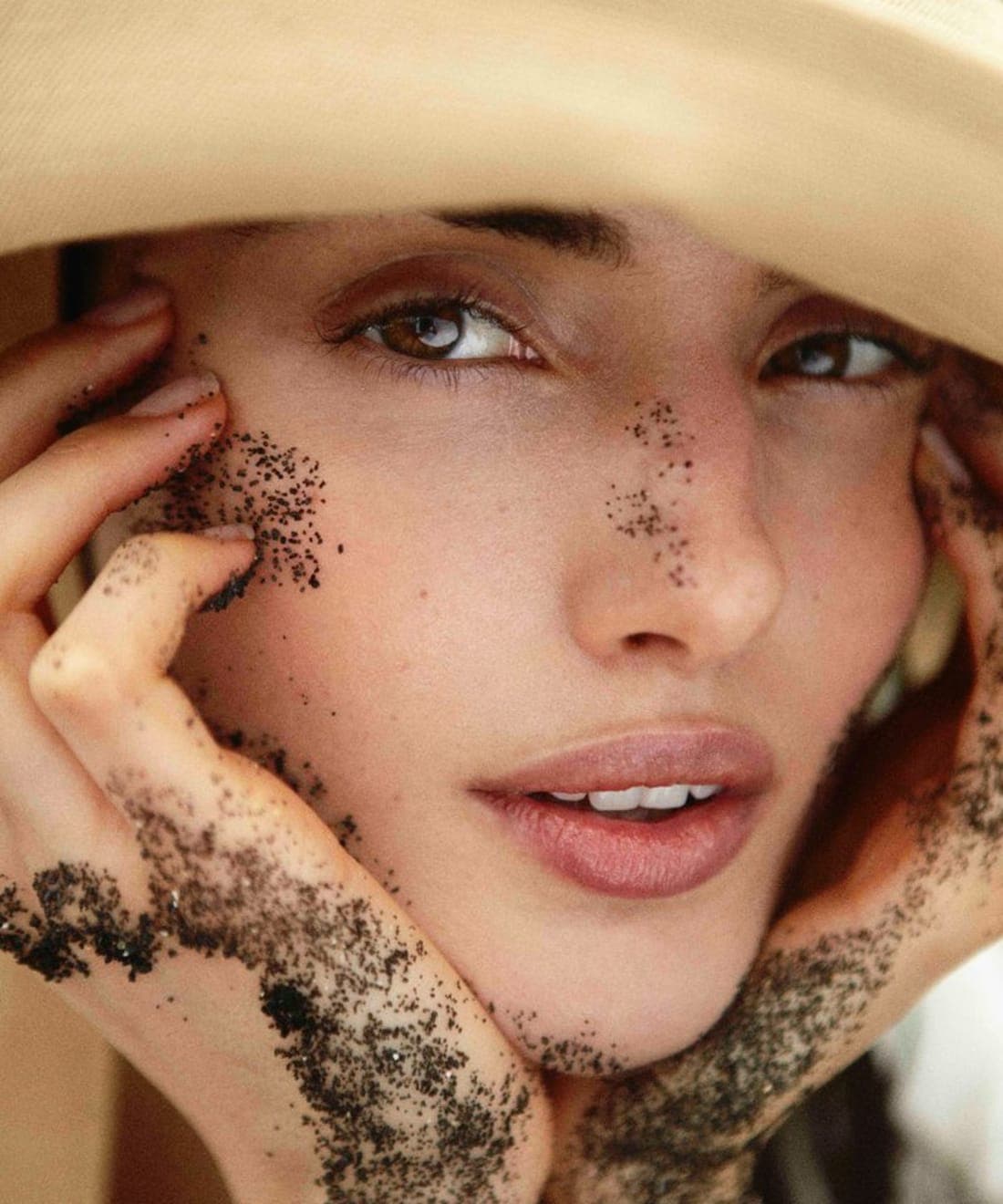 ecoalf-ss-22-by-blanca-padilla-1.jpg