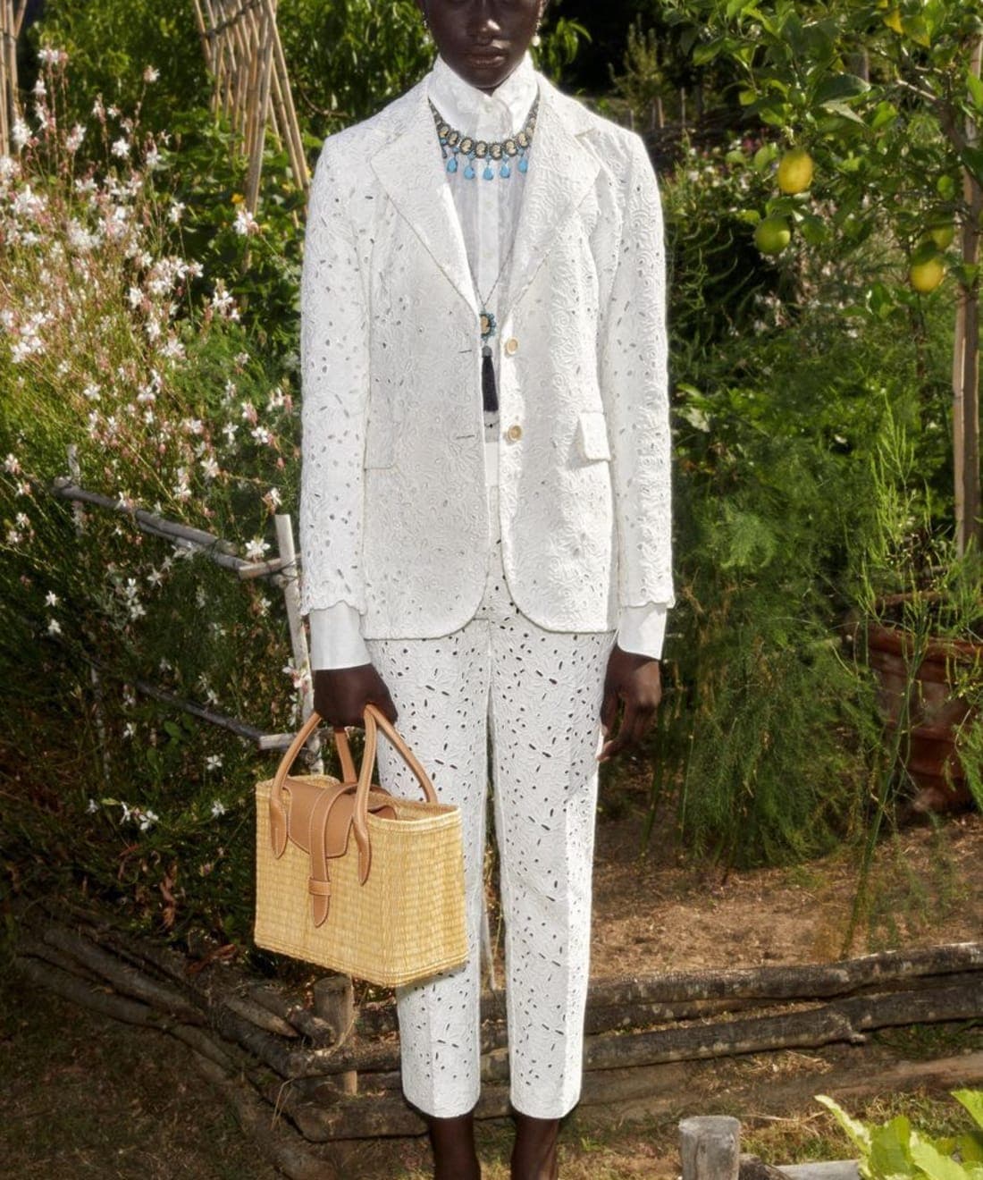 ermanno-scervino-resort-2021-1.jpg