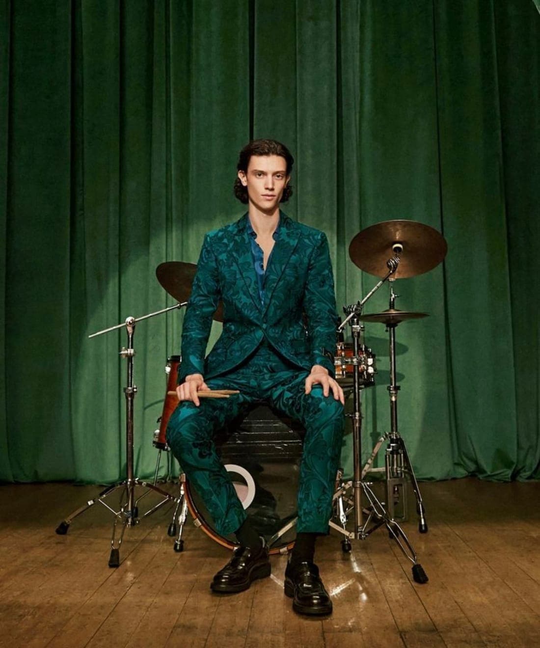 etro-holiday-2024-campaign-1.jpg