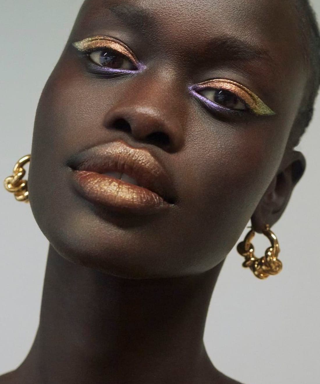 farfetch-x-isamaya-beauty-wild-star-palette-1.jpg