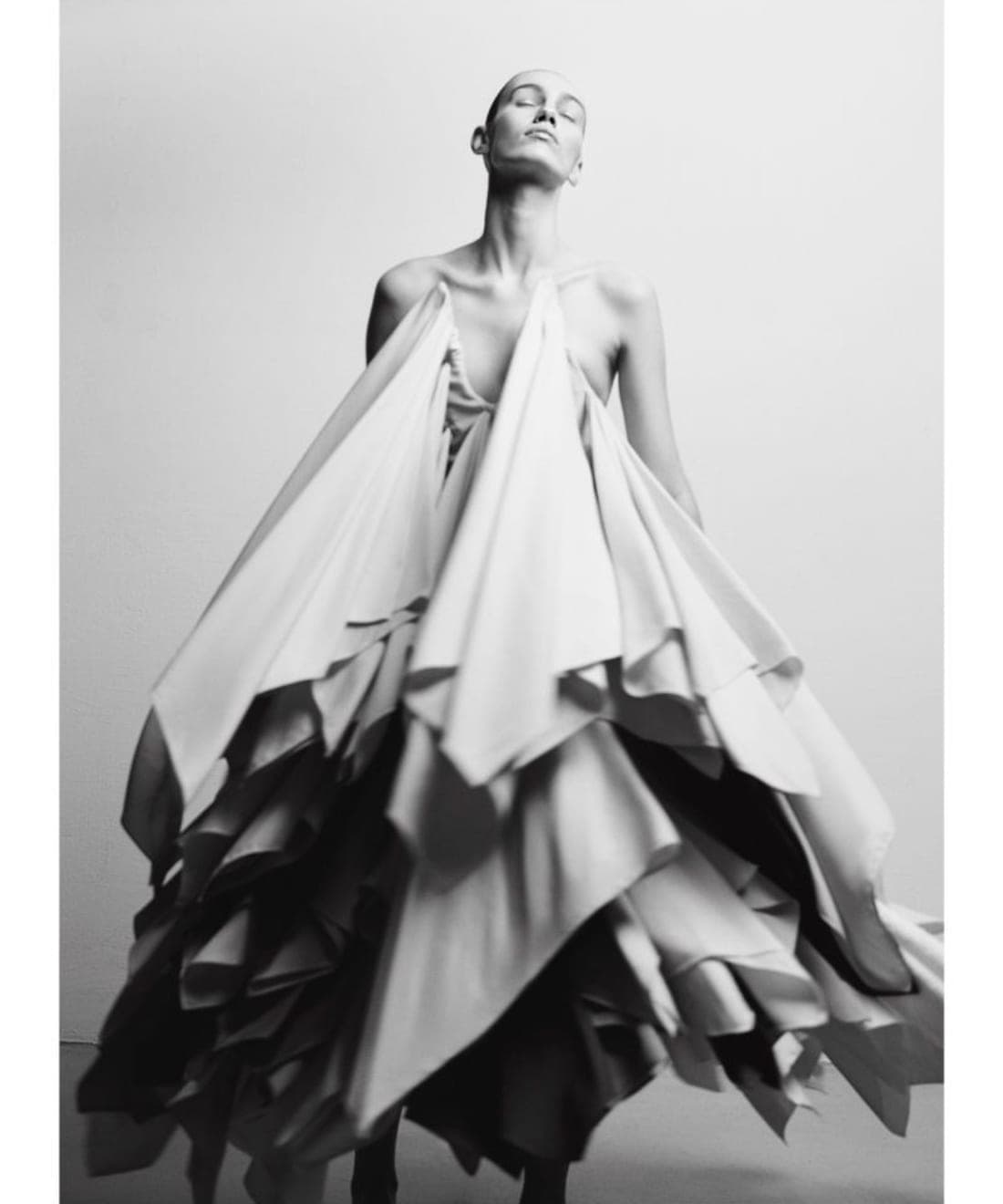 fashion-as-a-structural-performance-1.jpg
