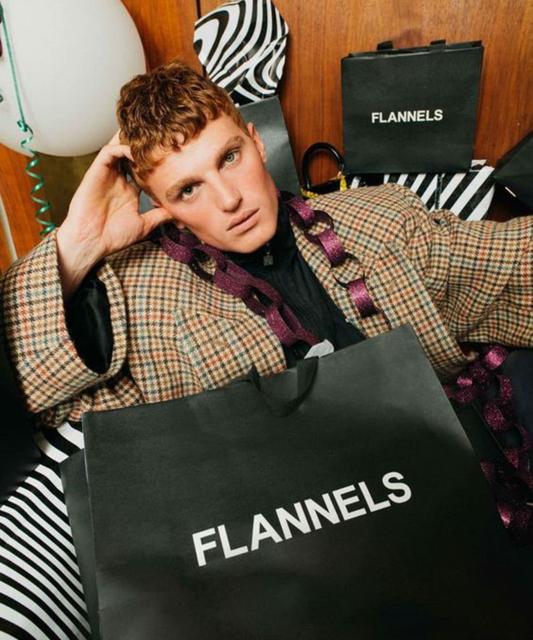 flannels-aw21-xmas-campaign-dripping-sauce-1.jpg