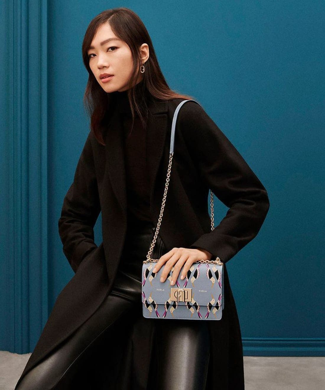 furla-f-w-2020-campaign-1.jpg