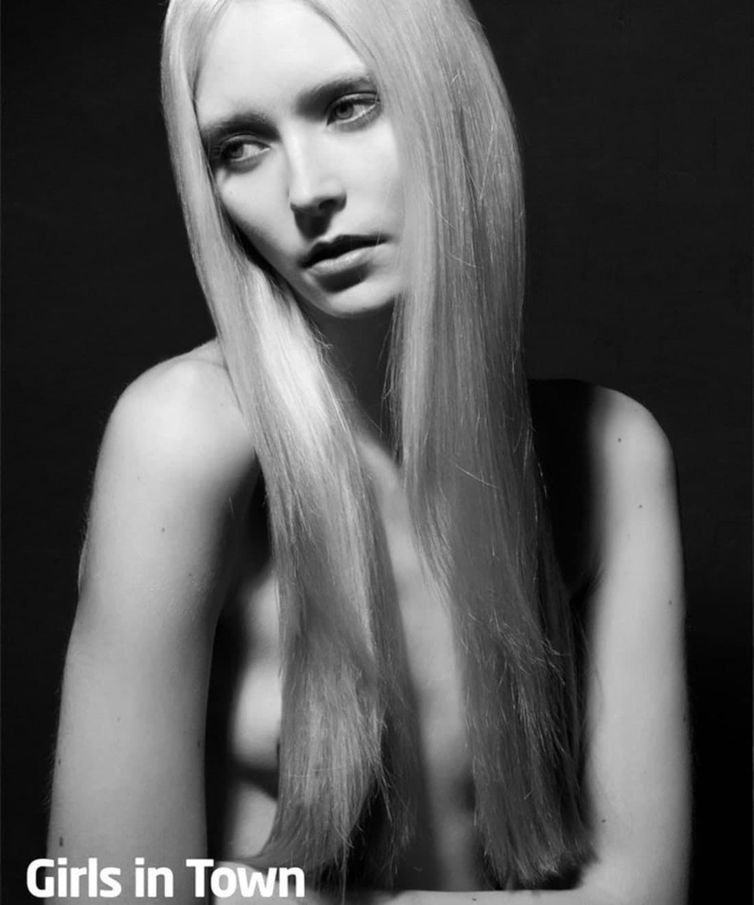 girls-in-town-also-with-models-carla-eline-and-justyna-1.jpg