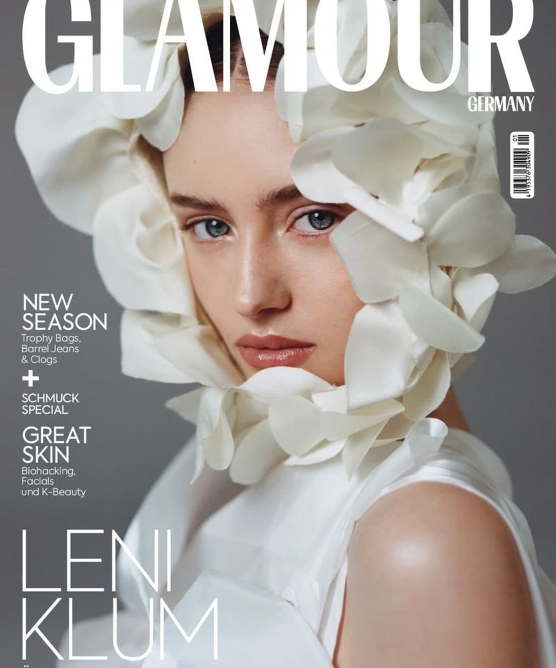 glamour-germany-march-2025-cover-1.jpg