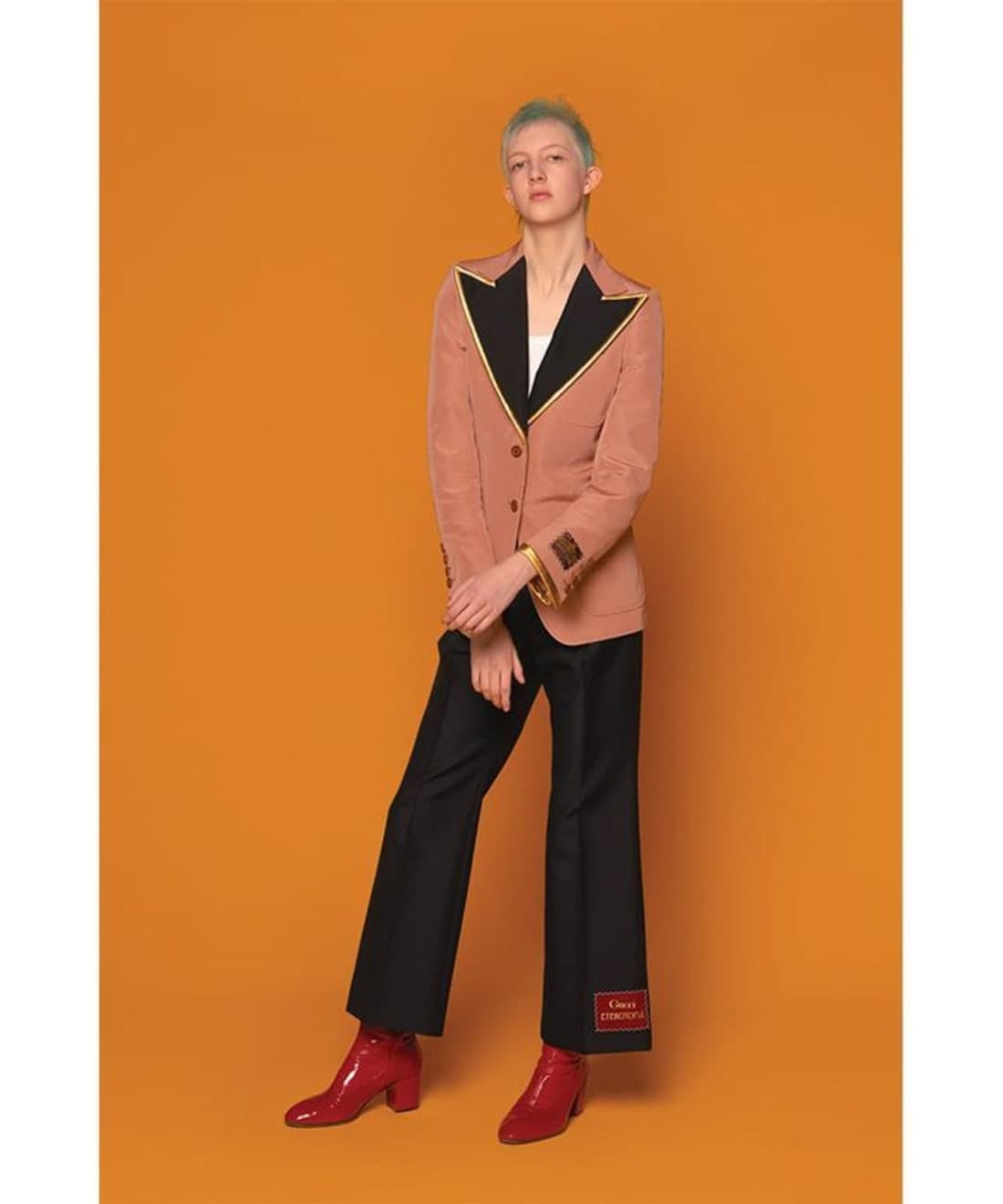 gucci-love-yourself-1.jpg