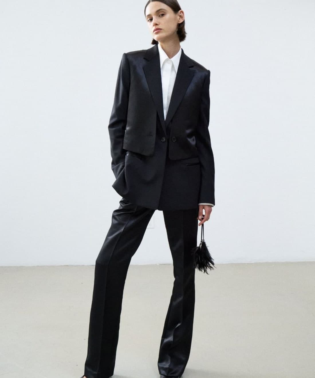 helmut-lang-resort-22-23-lookbook-1.jpg
