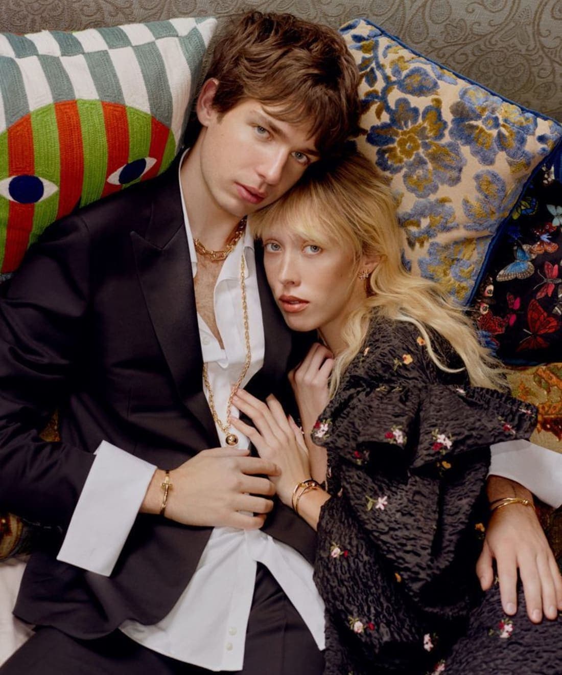 holt-renfrew-2021-holiday-campaign-1.jpg