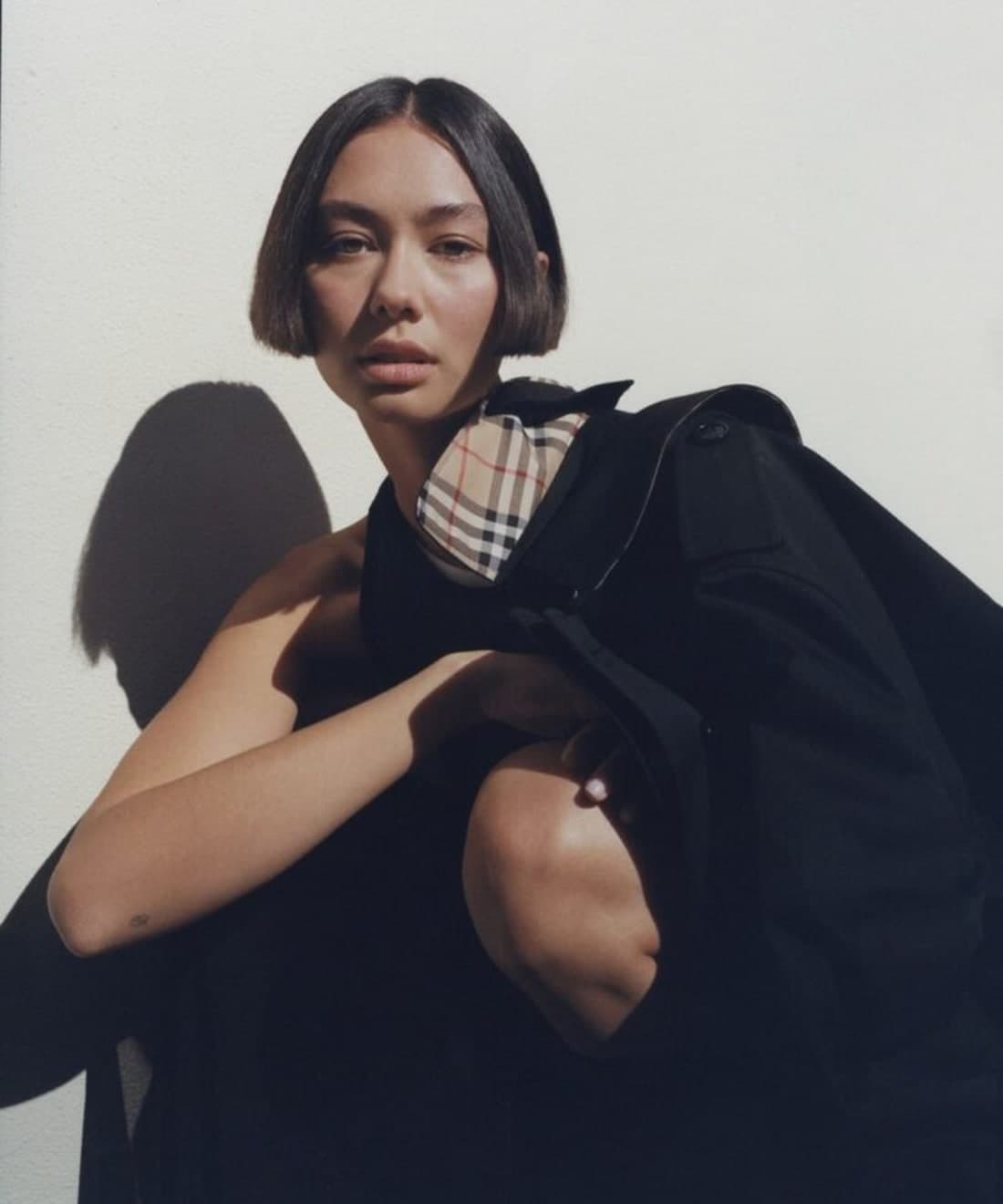 how-6-creatives-wear-a-burberry-trench-coat-1.jpg