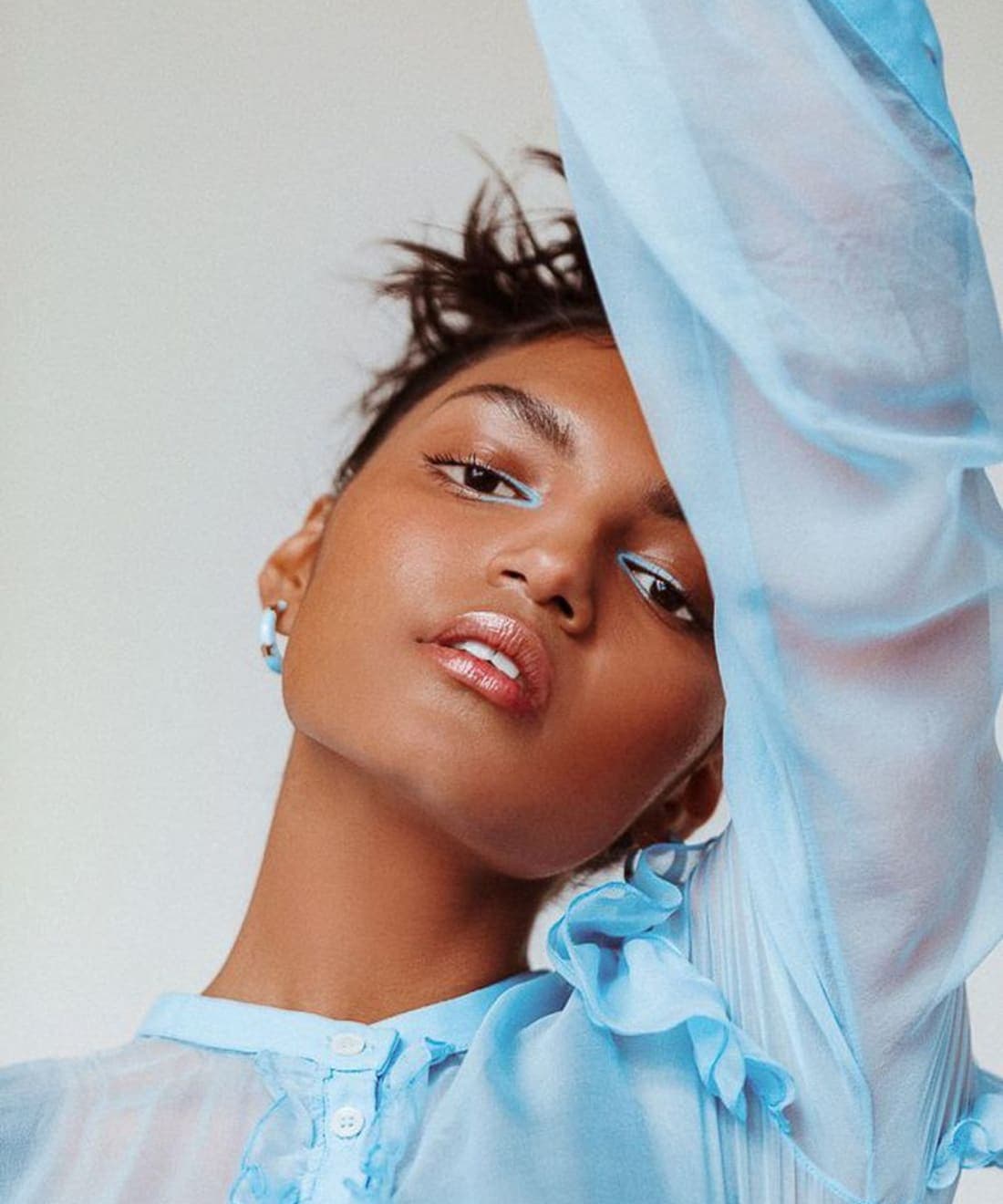 into-the-gloss-summer-beauty-editorial-1.jpg
