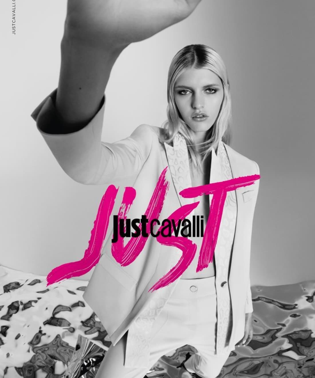 just-cavalli-fall-winter-2021-22-campaign-1.jpg