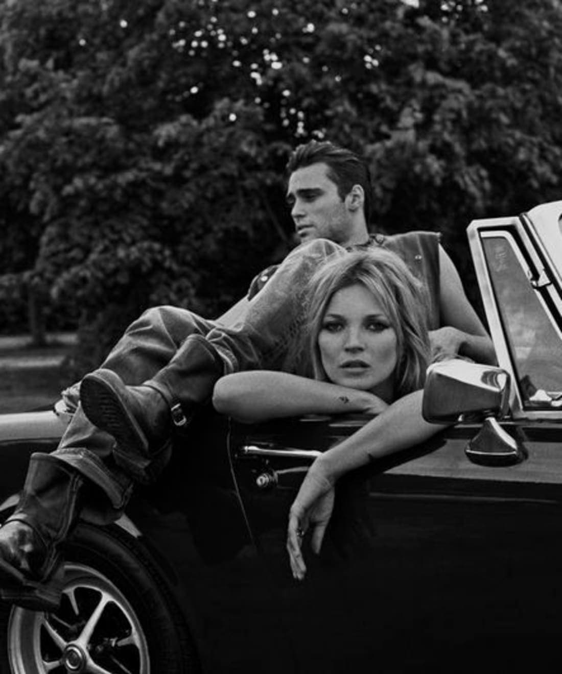 kate-moss-and-claude-simonon-by-lasse-fl-de-1.jpg