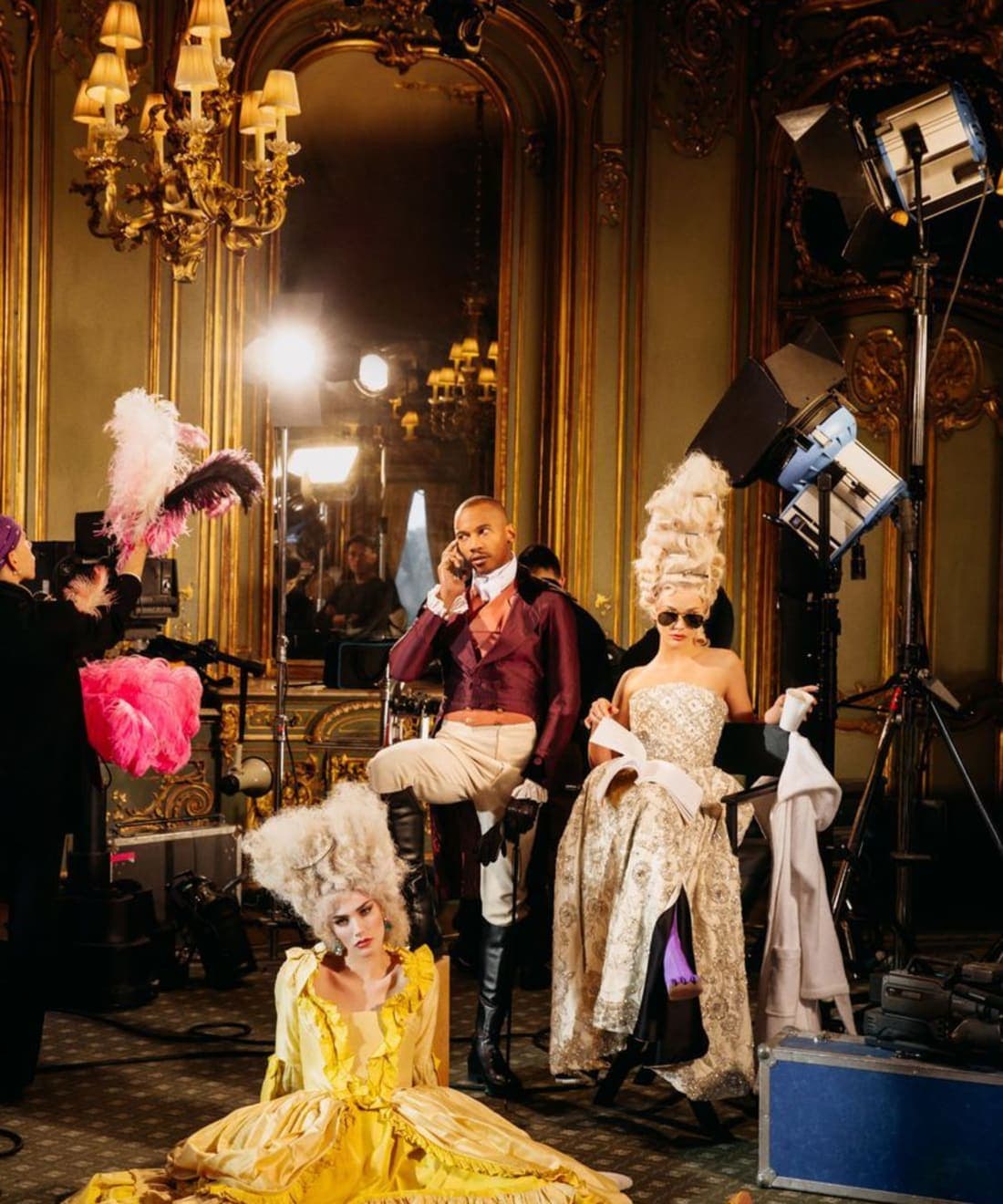 lights-glamour-action-1.jpg