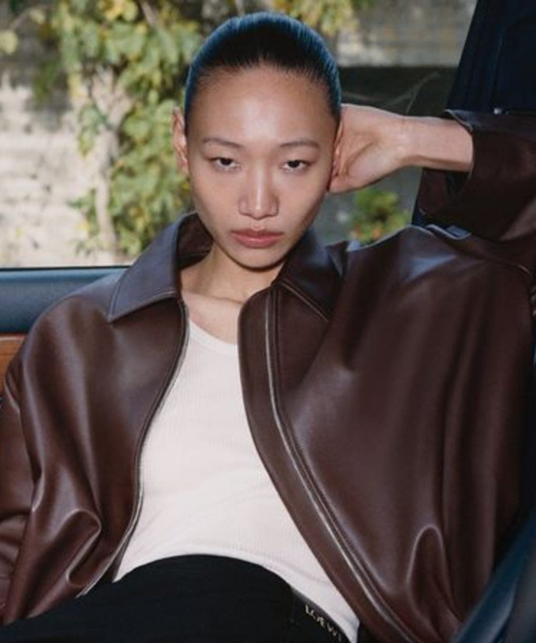 loewe-s-s-25-collateral-campaign-1.jpg