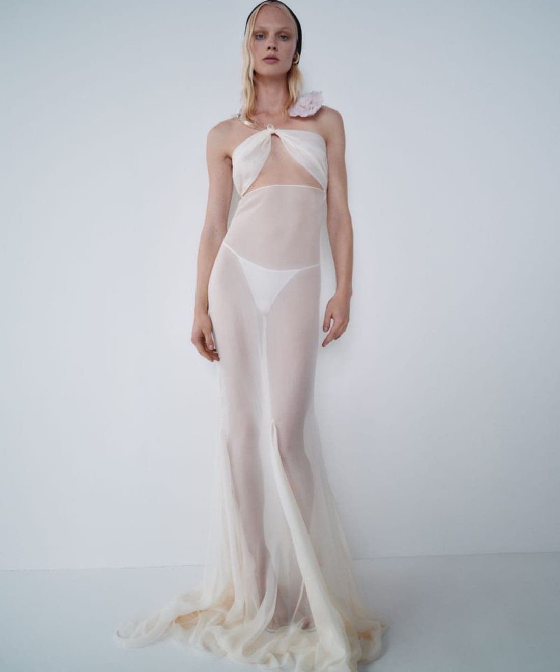magda-butrym-spring-summer-2024-lookbook-1.jpg
