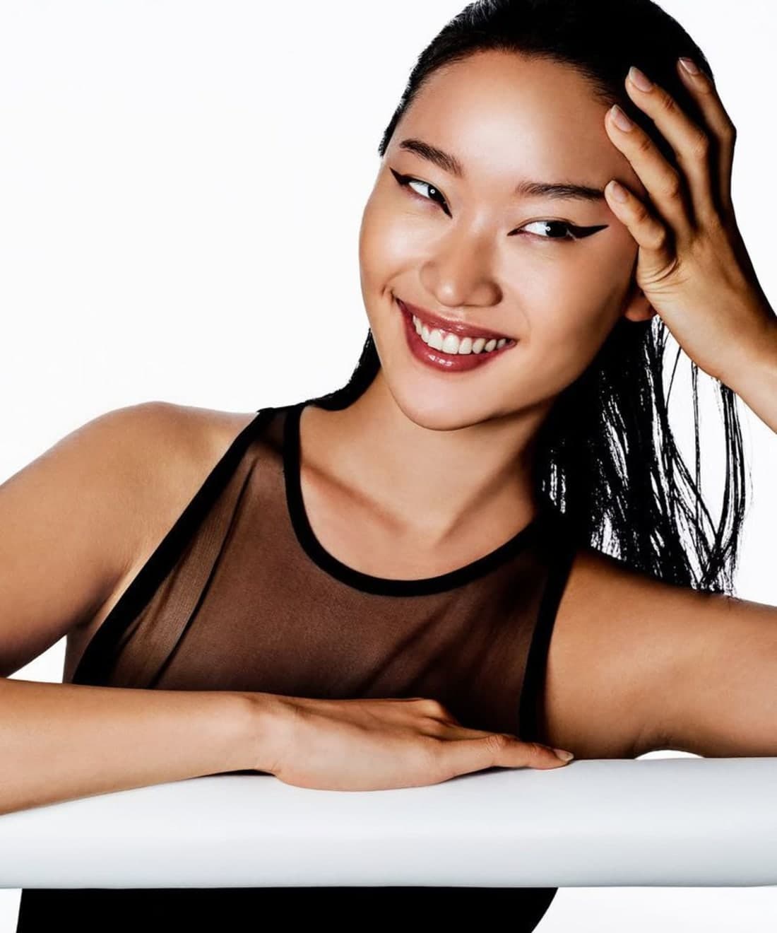 make-up-for-ever-hd-skin-perfecting-powders-1.jpg