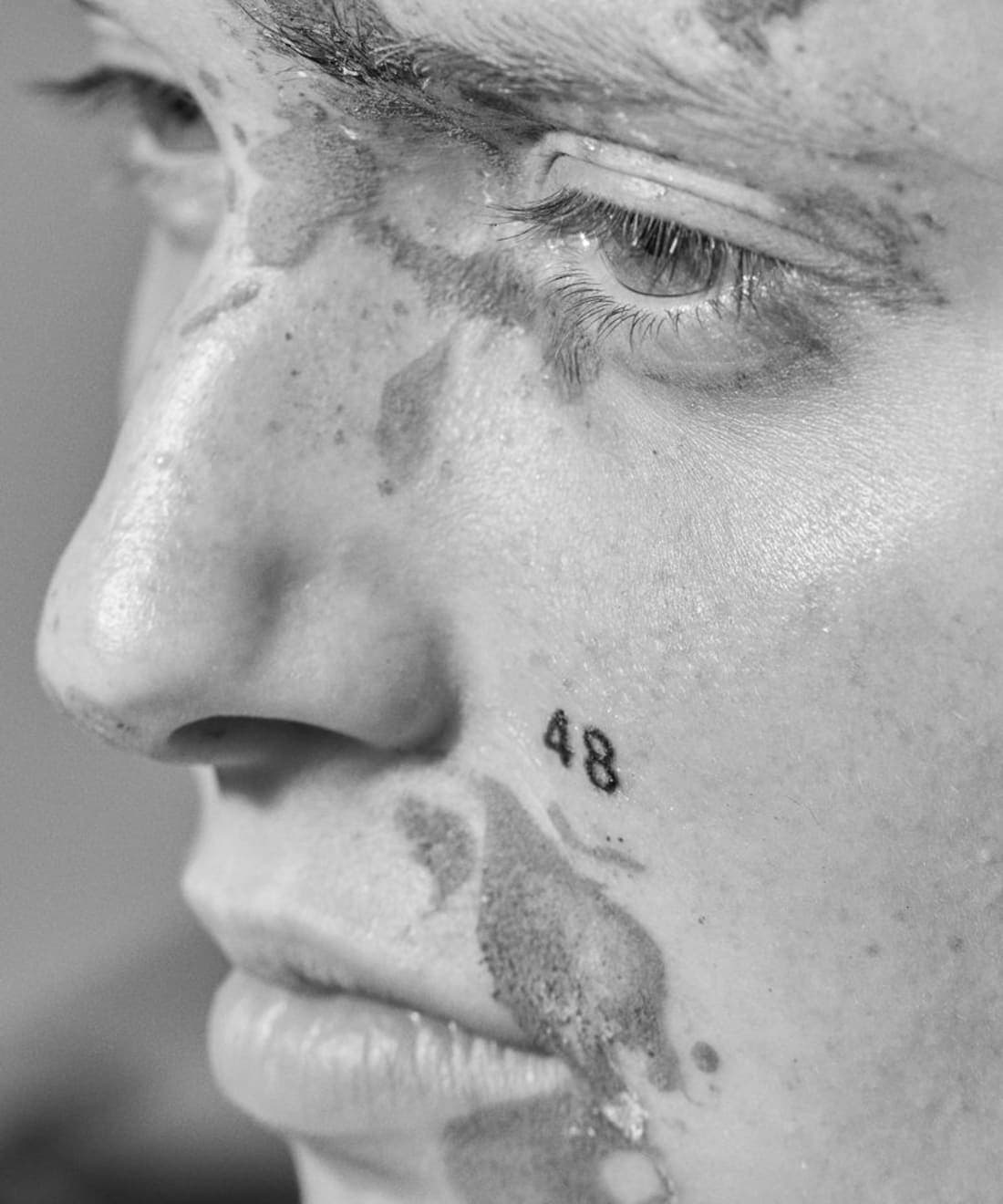 mapping-out-the-world-across-your-face-1.jpg