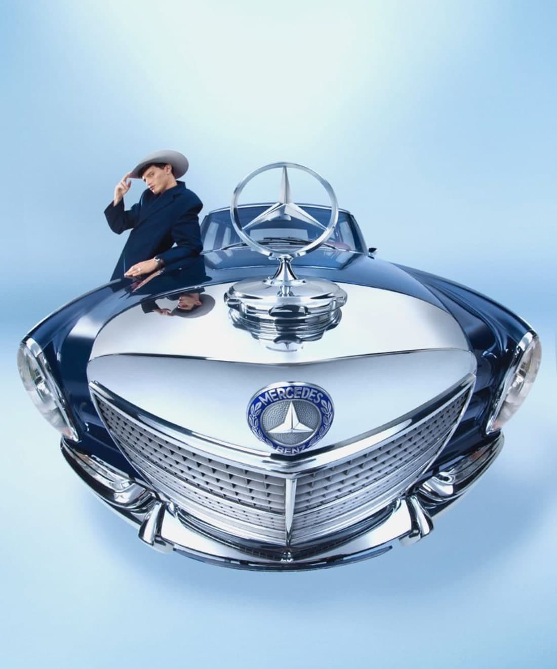 mercedes-benz-classic-car-2023-campaign-1.jpg