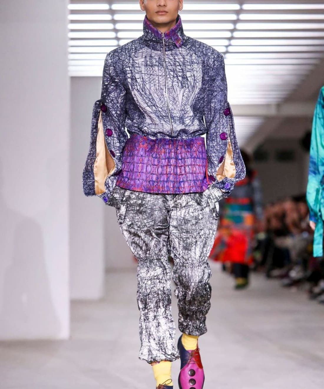 on-off-presents-f-w-20-show-1.jpg