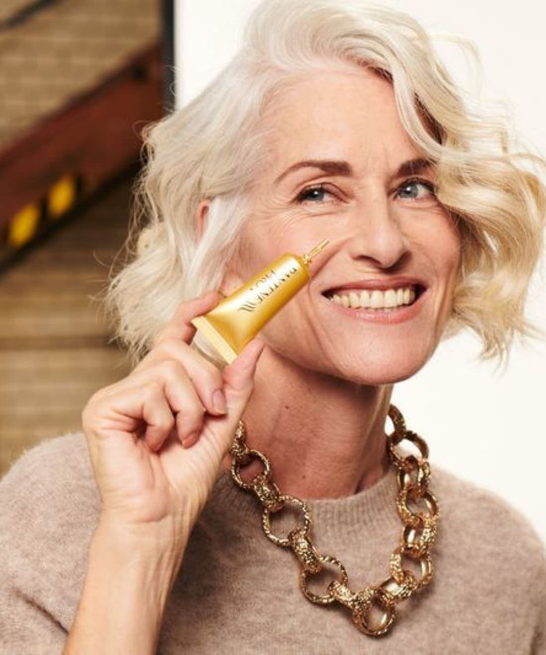 pantene-pro-v-ohmygold-1.jpg
