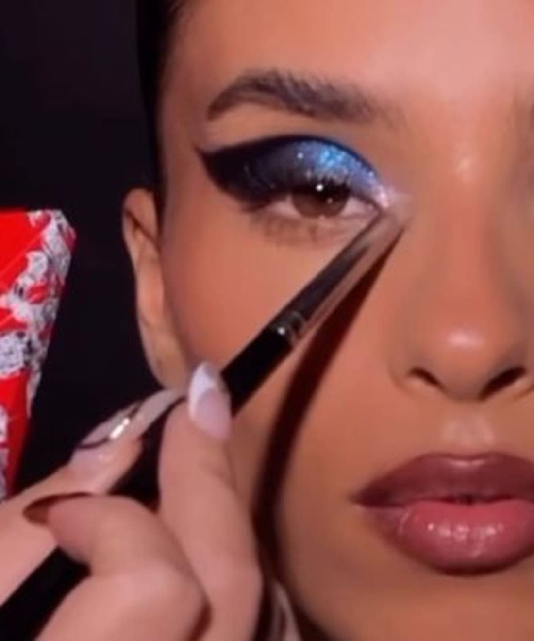 pat-mcgrath-labs-muse-luminous-legends-by-anarosa-trotta-1.jpg