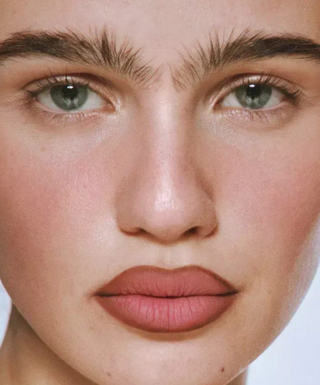 plumping-powder-matte-lip-1.jpg