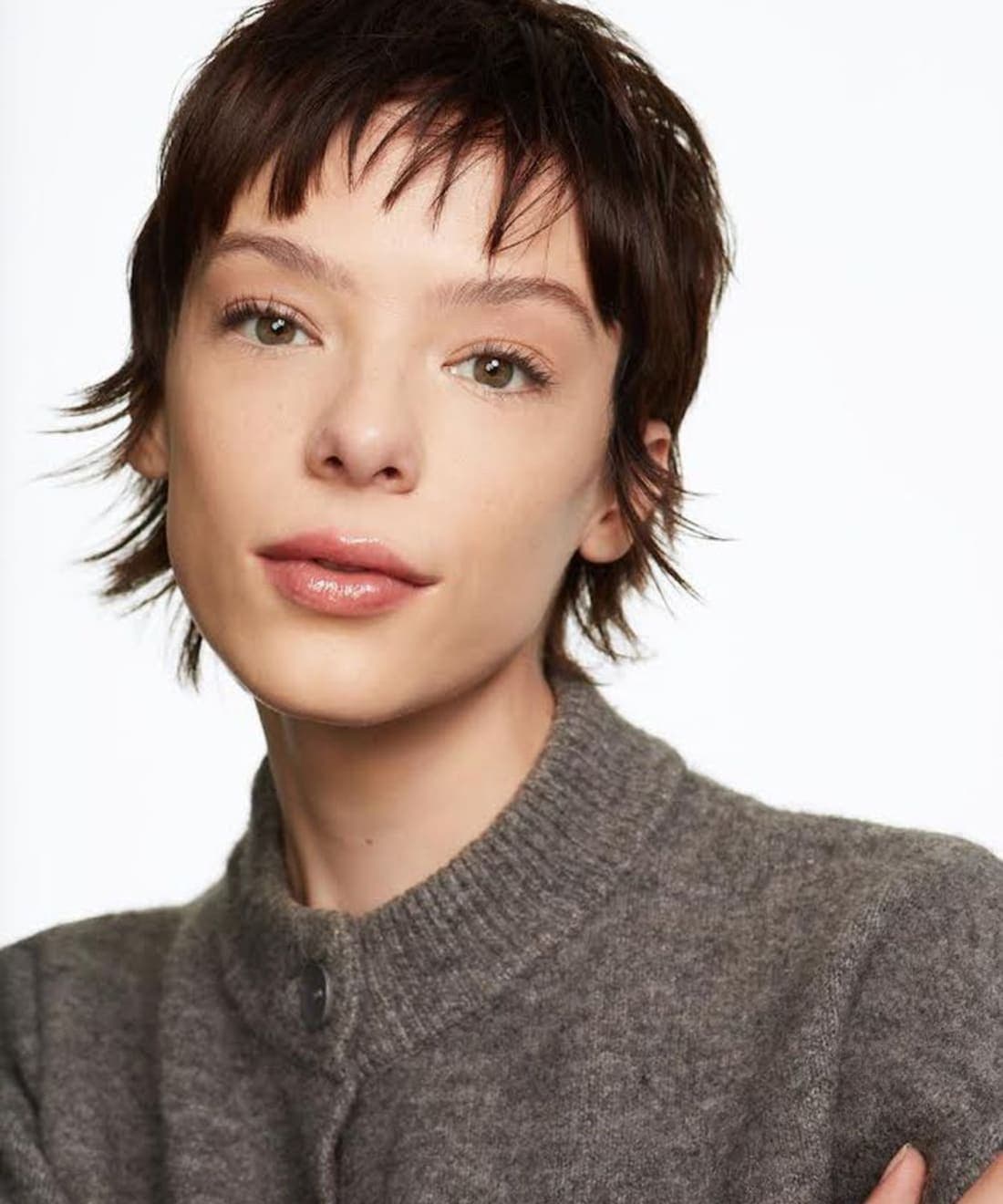 saie-beauty-slip-tint-all-over-radiant-concealer-campaign-1.jpg