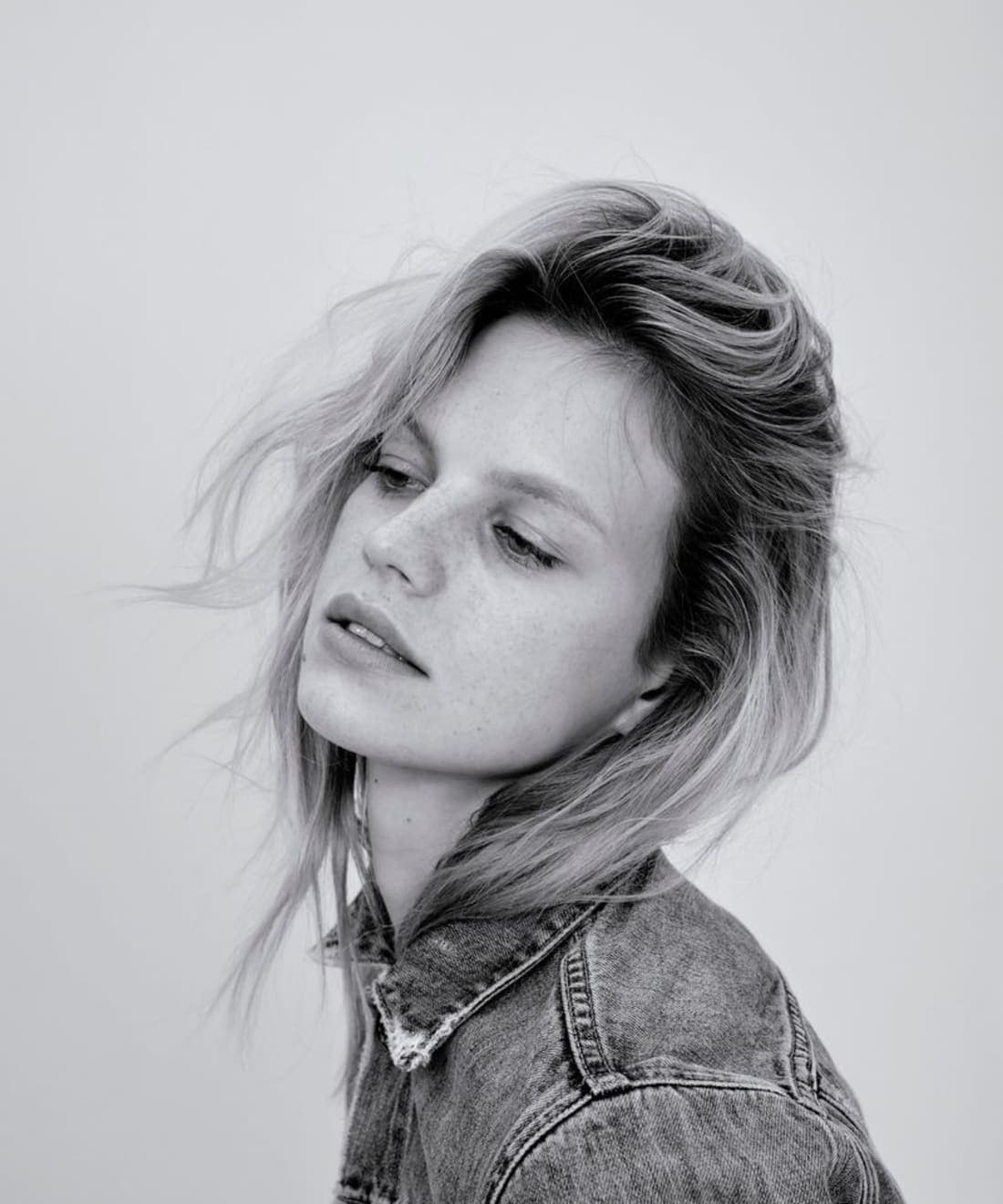 spring-2019-true-blue-campaign-1.jpg