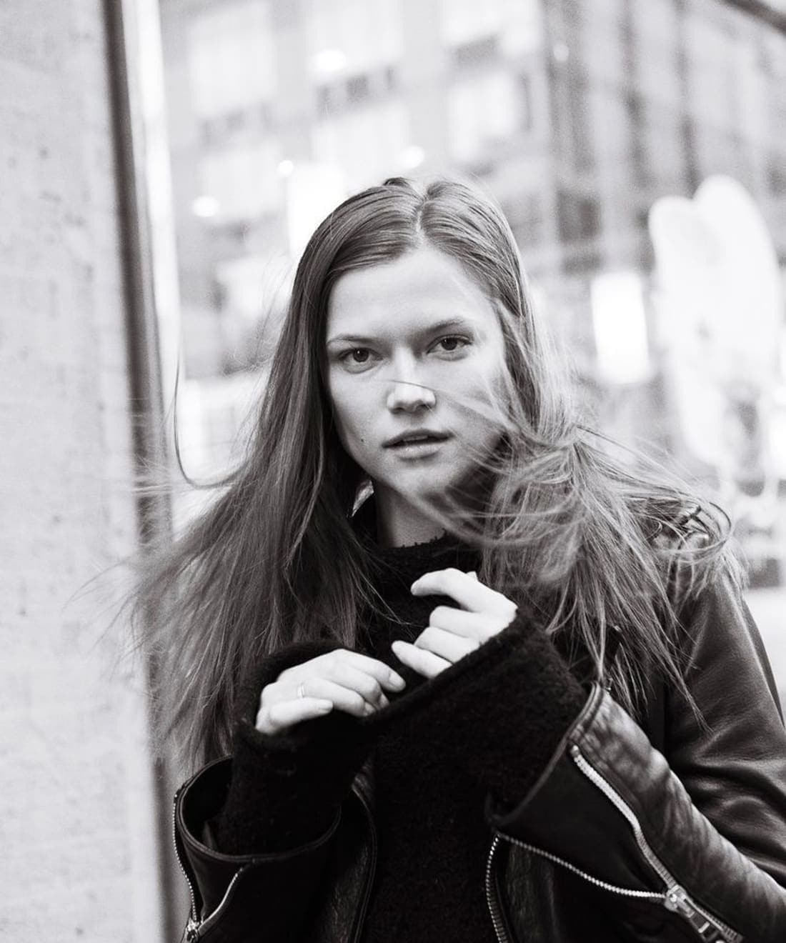 the-ground-the-story-of-models-1.jpg