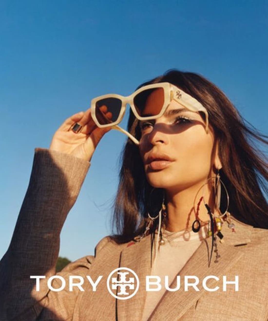 tory-burch-s-s-2023-campaign-1.jpg