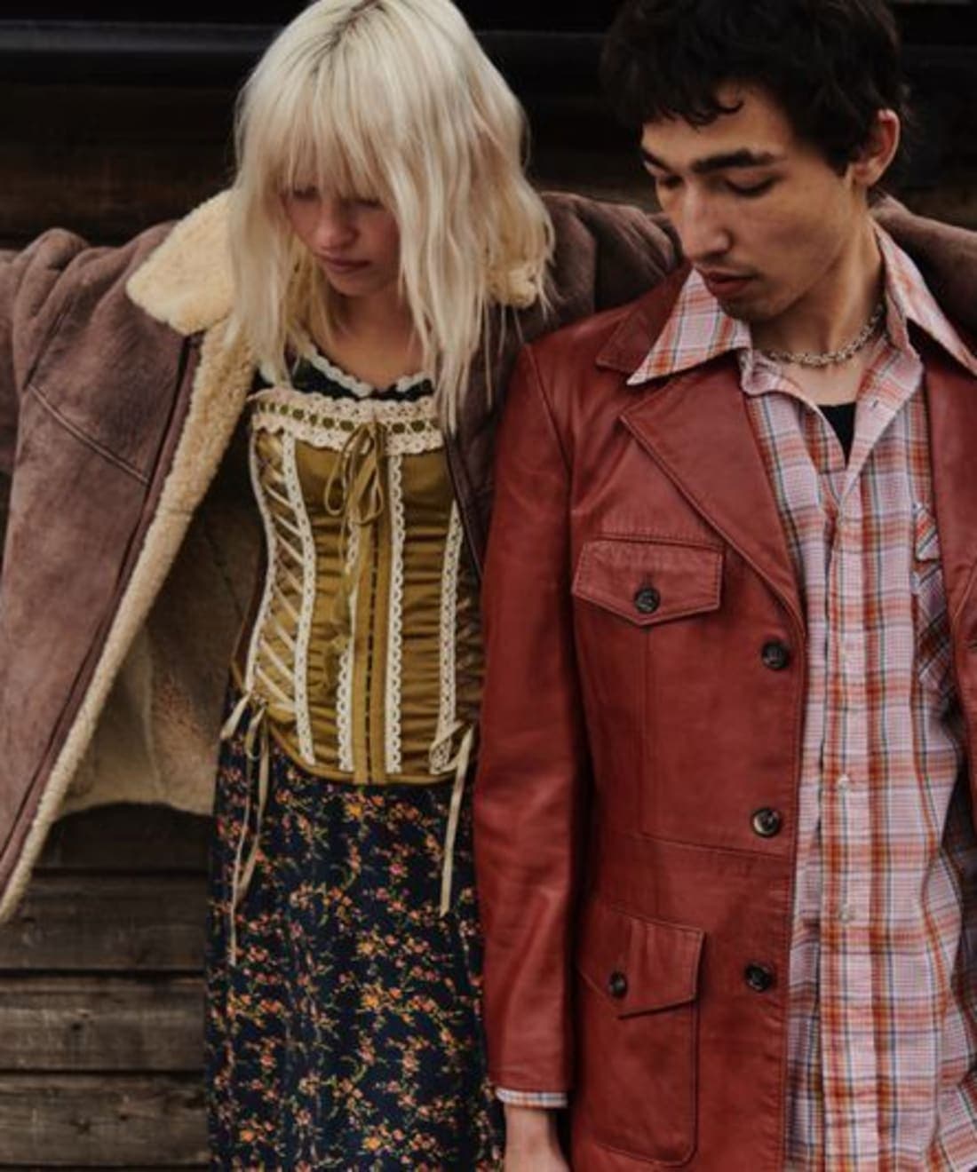 urban-outfitters-aw-22-lookbook-1.jpg
