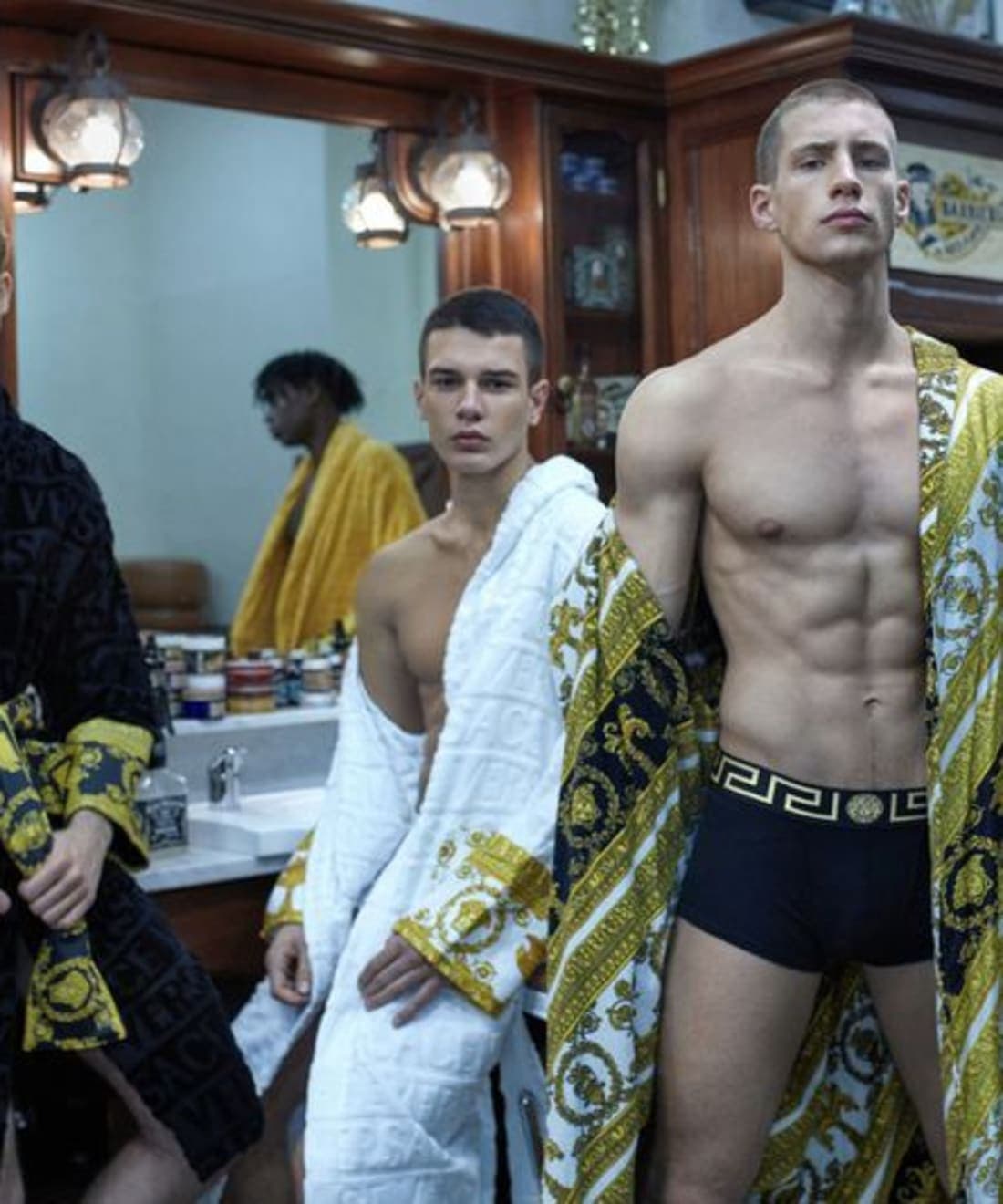versace-home-2019-1.jpg