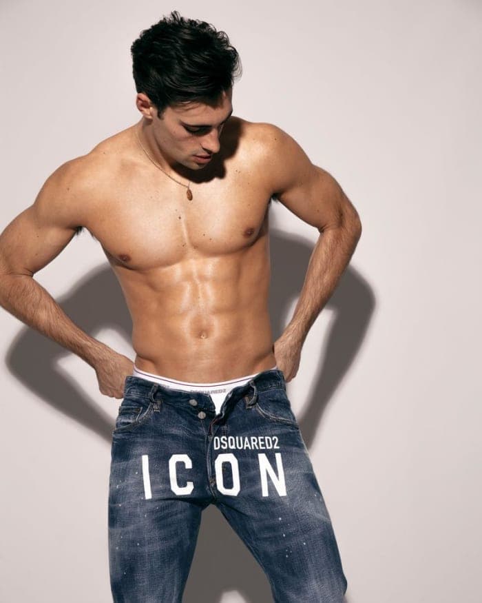 25-years-of-dsquared2-2.jpg
