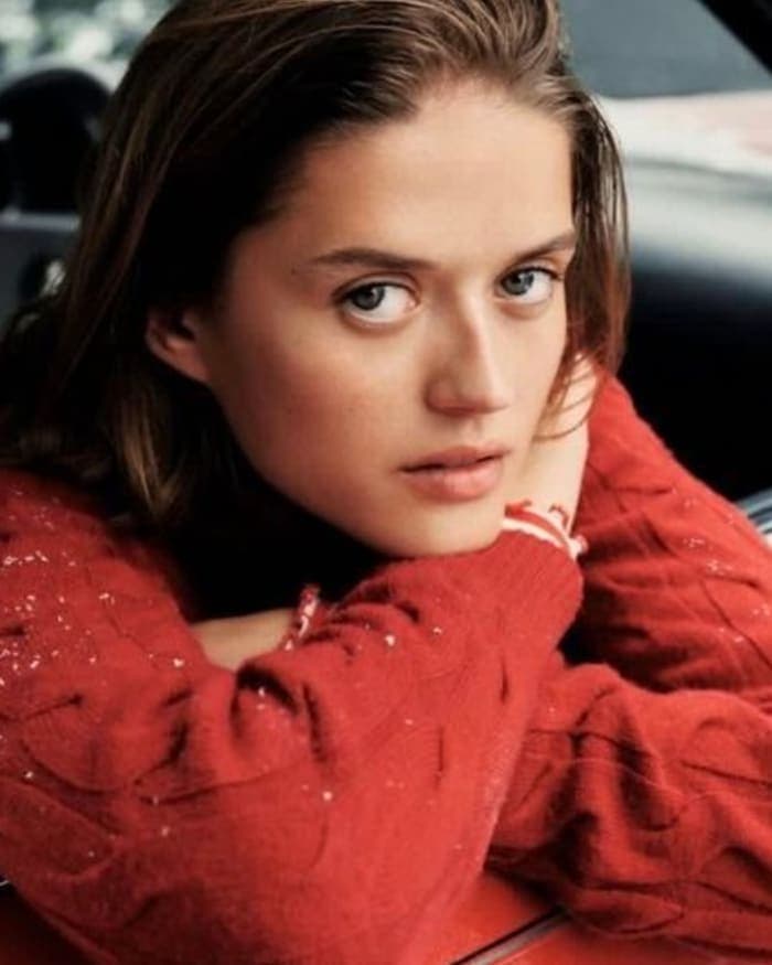 a-hilfiger-holiday-2025-campaign-4.jpg
