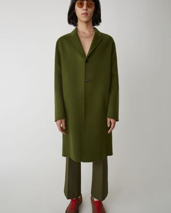 acne-studios-mens-f-w-18-lookbook-2.jpg