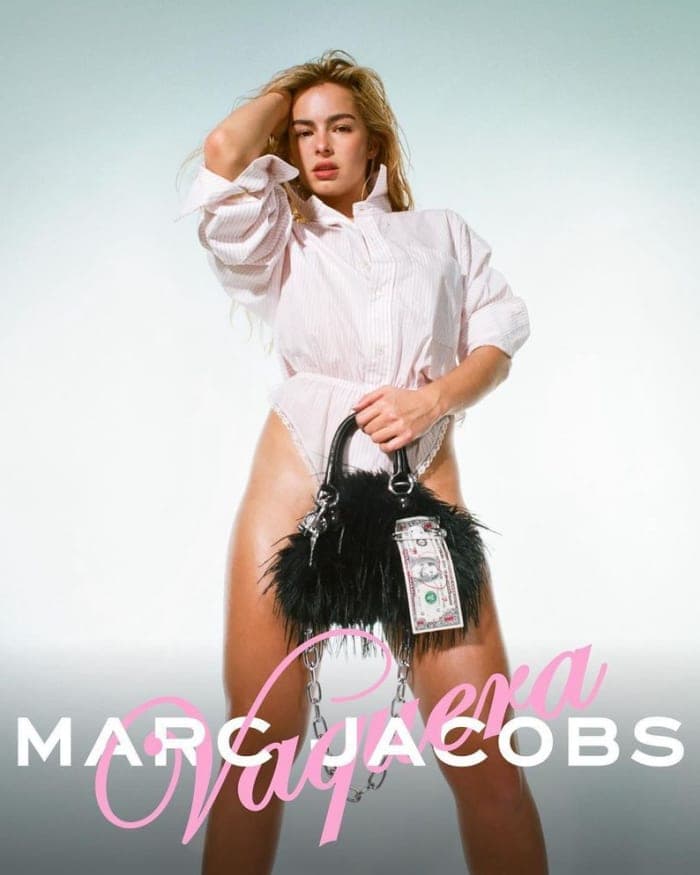 addison-rae-by-vaquera-x-marc-jacobs-2.jpg