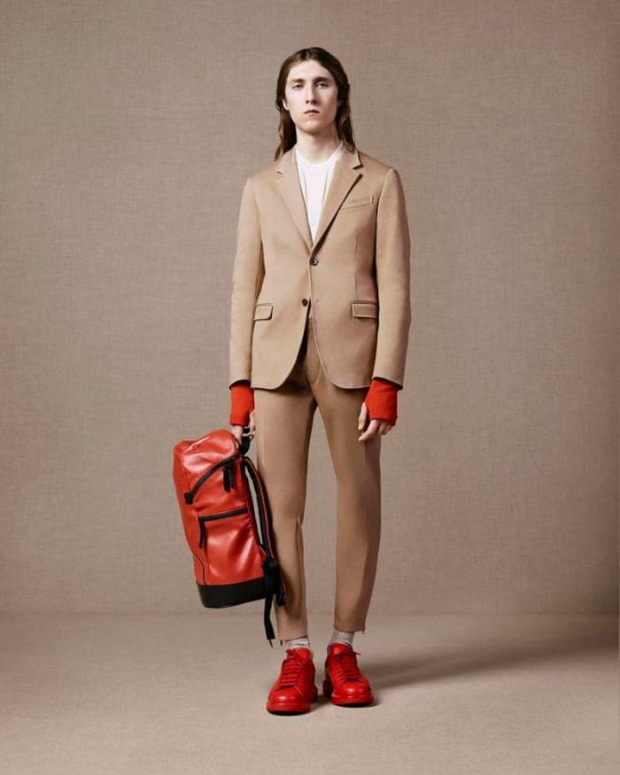 alexander-mcqueen-lookbook-pre-s-s-2016-4.jpg