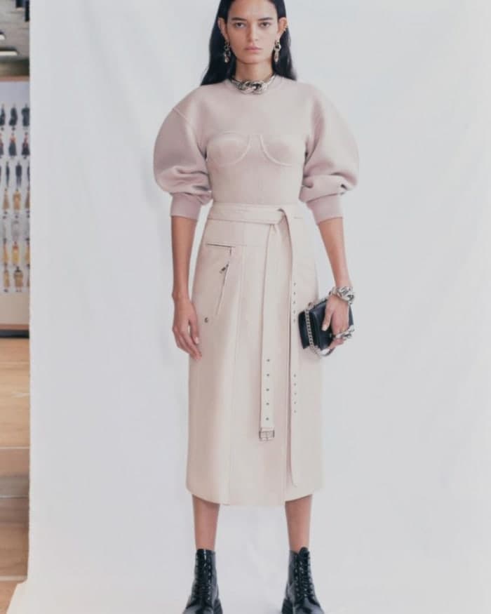 alexander-mcqueen-s-s-21-womens-collection-4.jpg