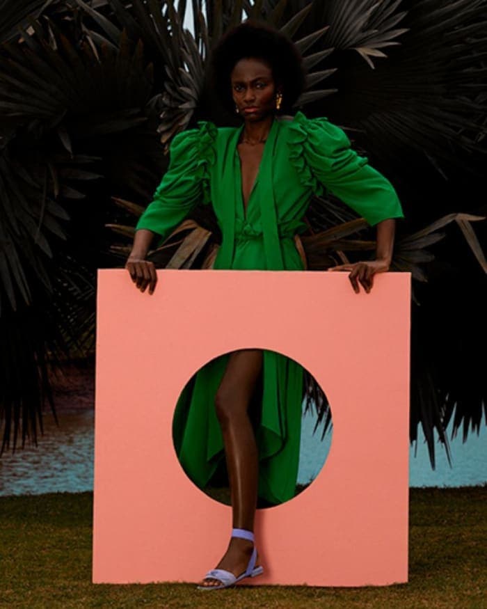 alexandre-birman-s-s-2021-campaign-4.jpg