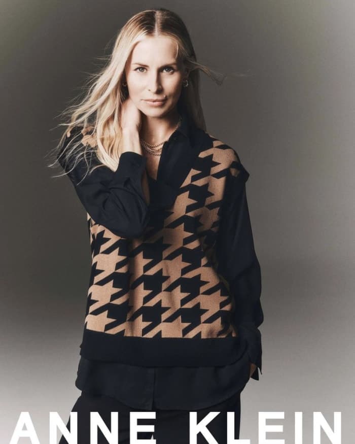 anne-klein-f-w-2023-campaign-2.jpg
