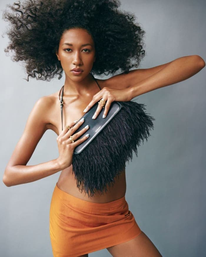aoki-lee-simmons-2.jpg