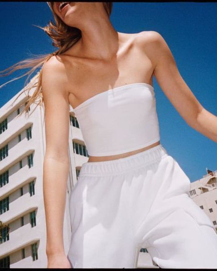 aritzia-tna-summer-2021-campaign-2.jpg