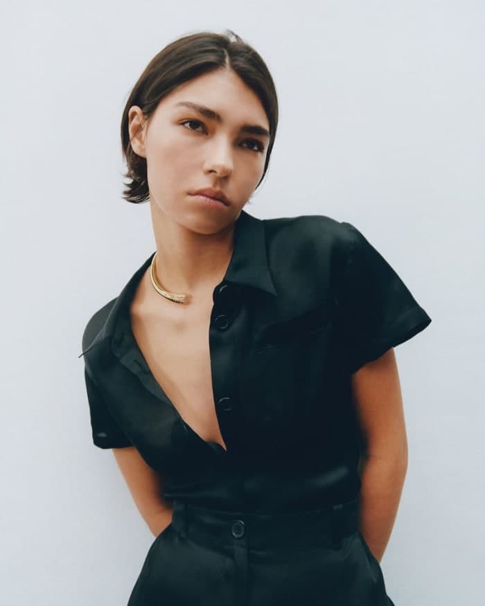 armor-up-with-a-collar-necklace-3.jpg