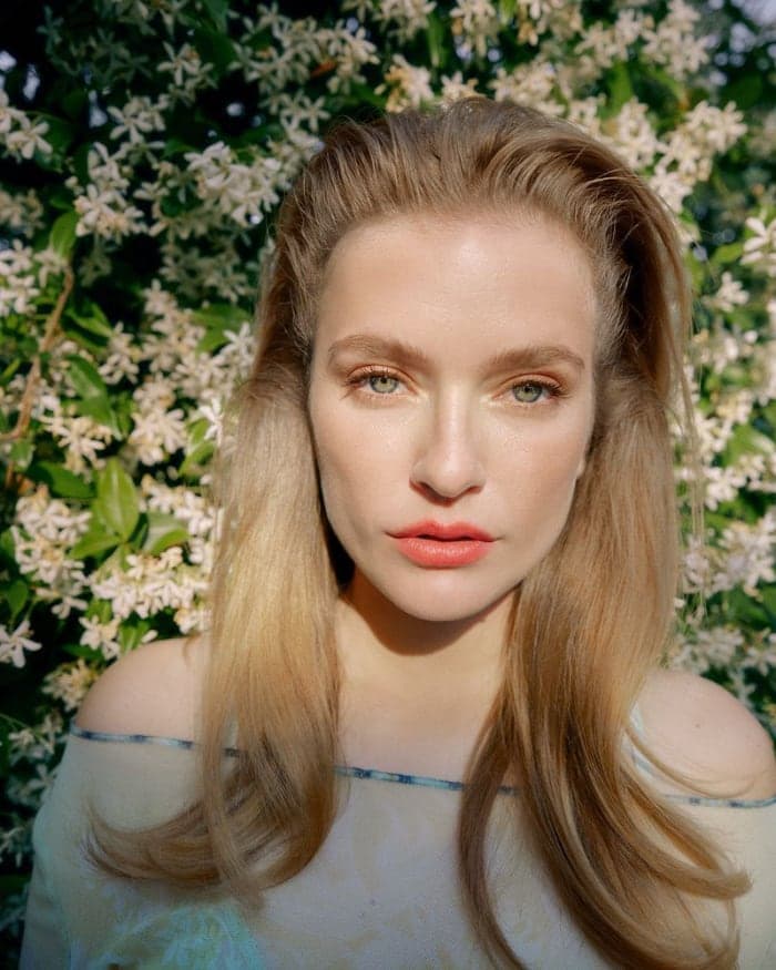 authentic-beauty-concept-campaign-x-camille-razat-5.jpg
