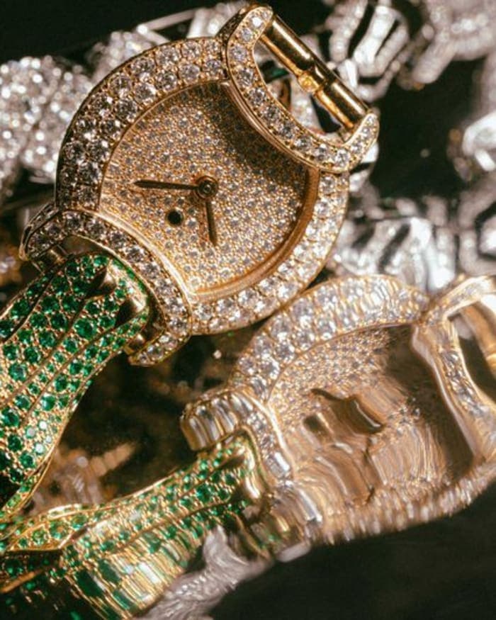 aw22-cartier-special-5.jpg