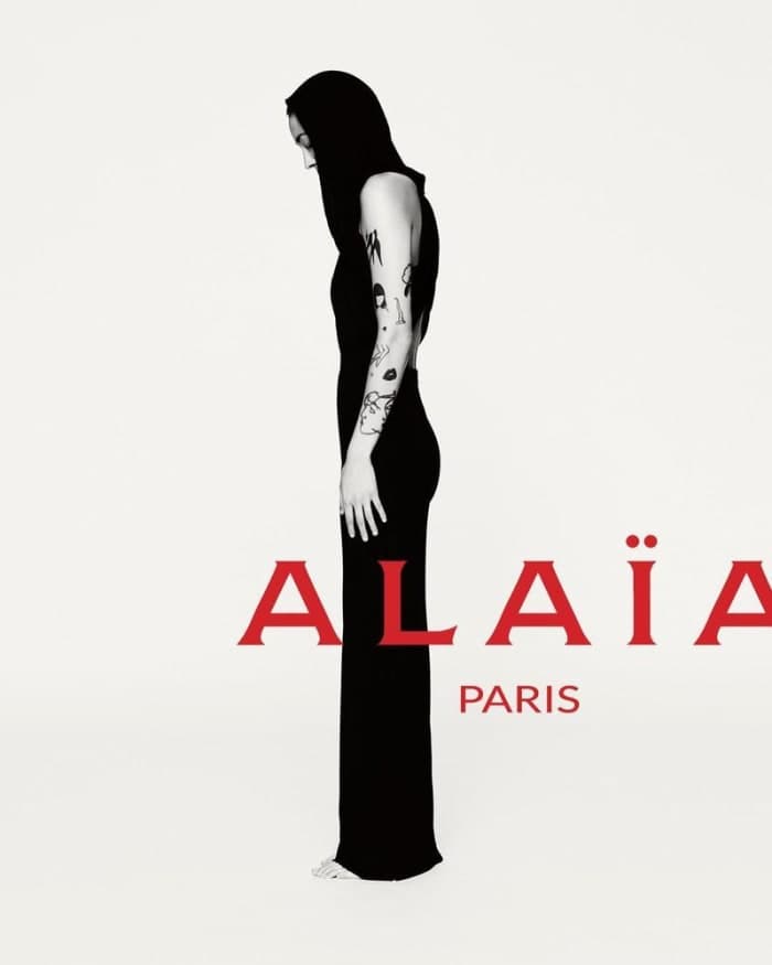 azzedine-alaia-black-dresses-digital-campaign-4.jpg